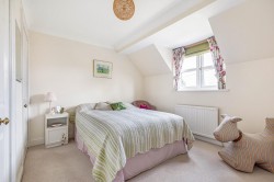 Images for Middle Green, Higham