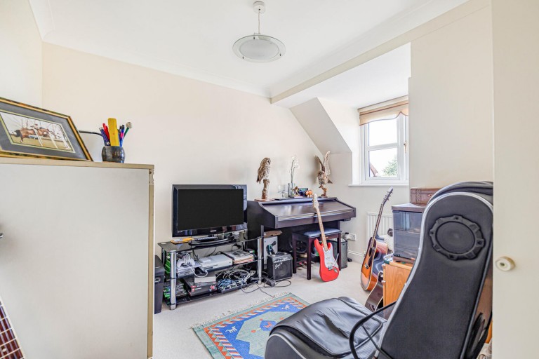 Images for Middle Green, Higham