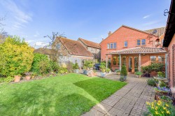 Images for Middle Green, Higham