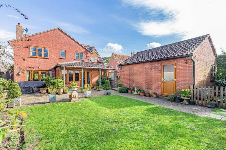 Images for Middle Green, Higham