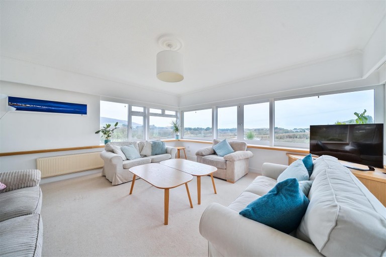 Images for Broad Park Close, Croyde, Braunton