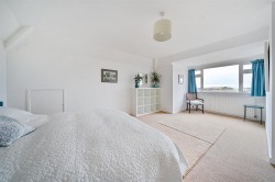 Images for Broad Park Close, Croyde, Braunton