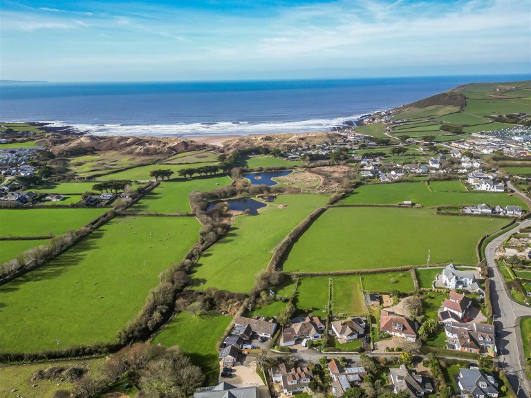 Images for Broad Park Close, Croyde, Braunton