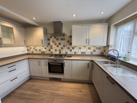 Click the photo for more details of Pine View, Bridport