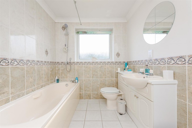 Images for Bishop Dale, Thringstone, LE67