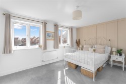 Images for Longdon Crescent, Banbury - complete onward chain