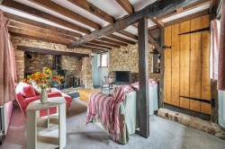 Images for Wappenham Road, Abthorpe, NN12