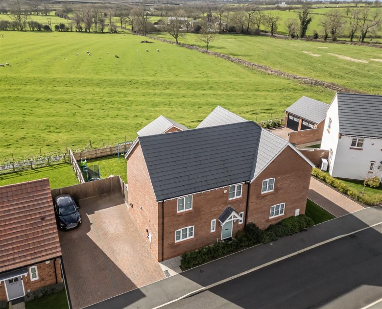 Click the photo for more details of Foxglove Drive, Swinford, Lutterworth