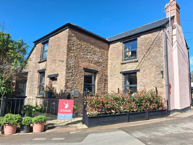 Click the photo for more details of Clatworthy, Taunton