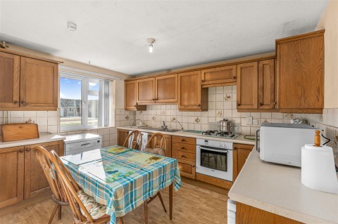 Click the photo for more details of Laurel Close, Banbury