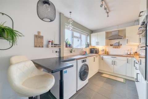 Click the photo for more details of Hopsfield, Milborne St. Andrew, Blandford Forum