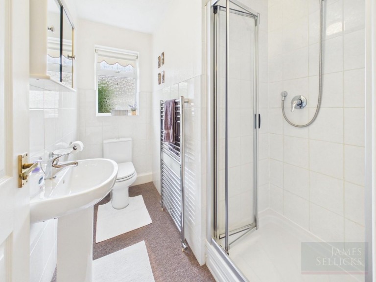 Images for Hollies Way, Bushby, Leicestershire