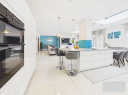 Images for Stoughton Road, Oadby, Leicestershire