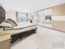 Images for Stoughton Road, Oadby, Leicestershire