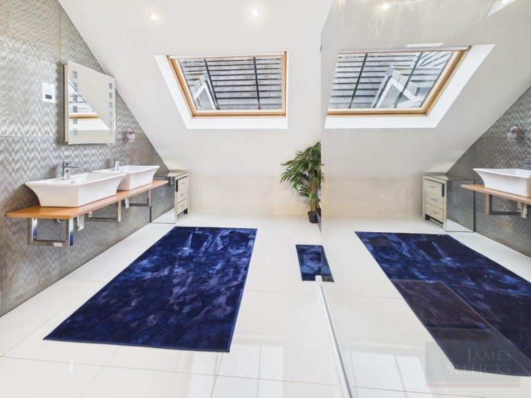 Images for Stoughton Road, Oadby, Leicestershire