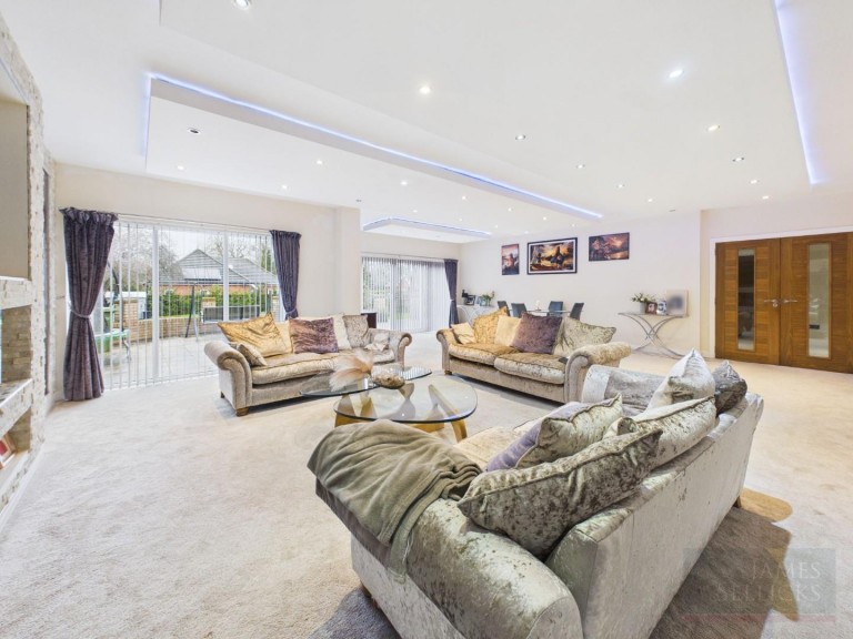 Images for Stoughton Road, Oadby, Leicestershire