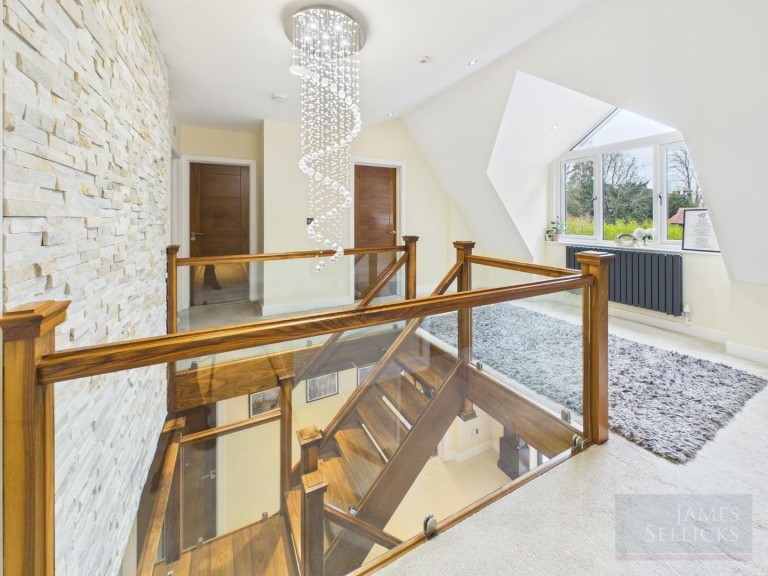 Images for Stoughton Road, Oadby, Leicestershire