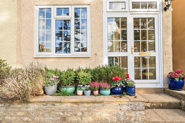 Images for The Green, Lois Weedon, NN12