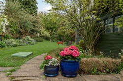 Images for The Green, Lois Weedon, NN12