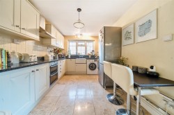 Images for The Green, Lois Weedon, NN12