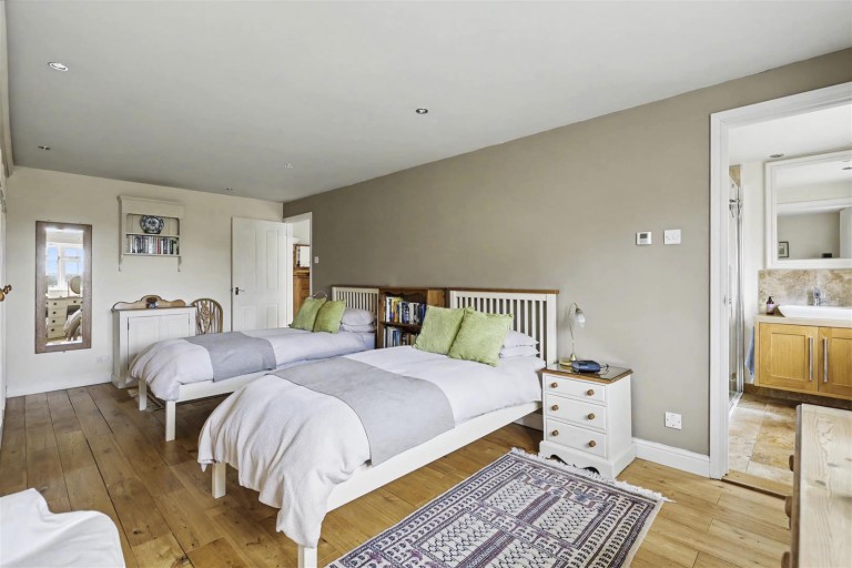 Images for Crawley End, Chrishall, Royston