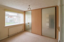 Images for Elliott Close, Newmarket