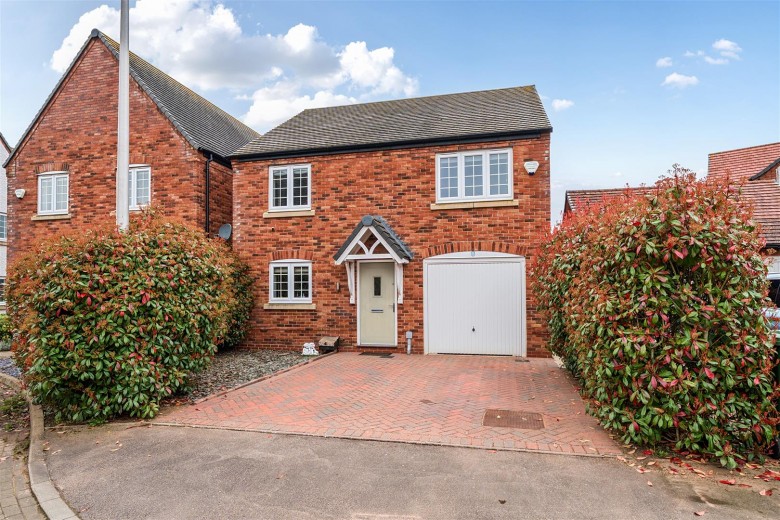 Click the photo for more details of Bailey Close, Wolston, Rugby