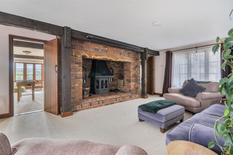 Click the photo for more details of Northleigh Hill, Goodleigh, Barnstaple