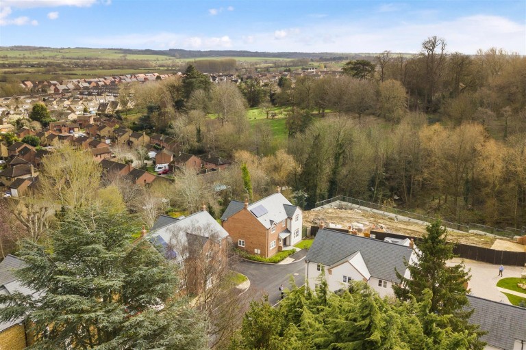 Images for Hightown Road, Banbury - stunning bespoke interior