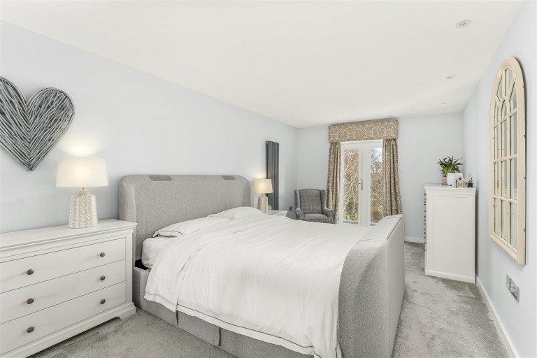 Images for Hightown Road, Banbury - stunning bespoke interior