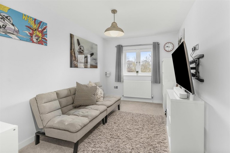 Images for Hightown Road, Banbury - stunning bespoke interior