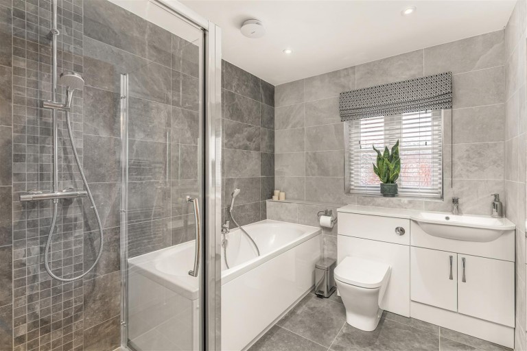 Images for Hightown Road, Banbury - stunning bespoke interior