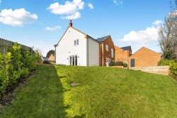 Images for Hightown Road, Banbury - stunning bespoke interior