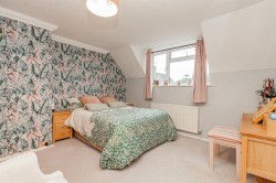 Images for Midway, Middleton Cheney - end of chain