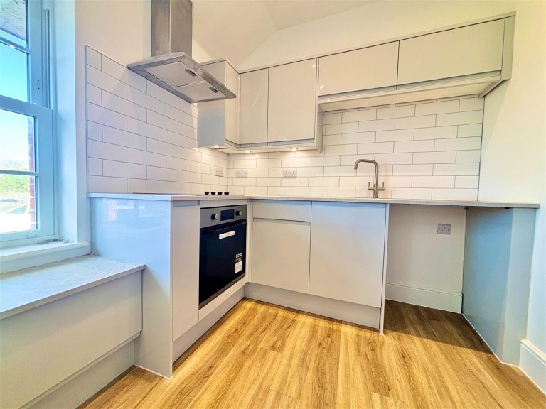 Images for Tennyson Road, Freshwater