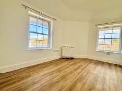 Images for Tennyson Road, Freshwater