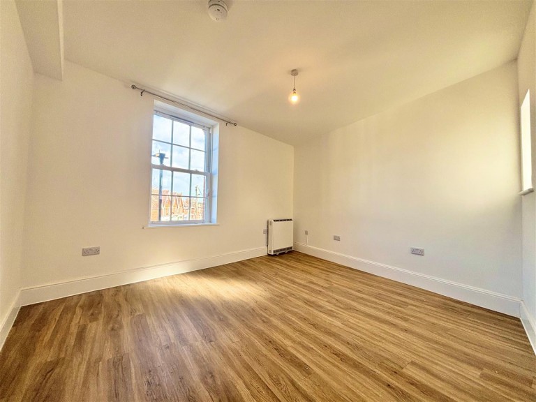 Images for Tennyson Road, Freshwater