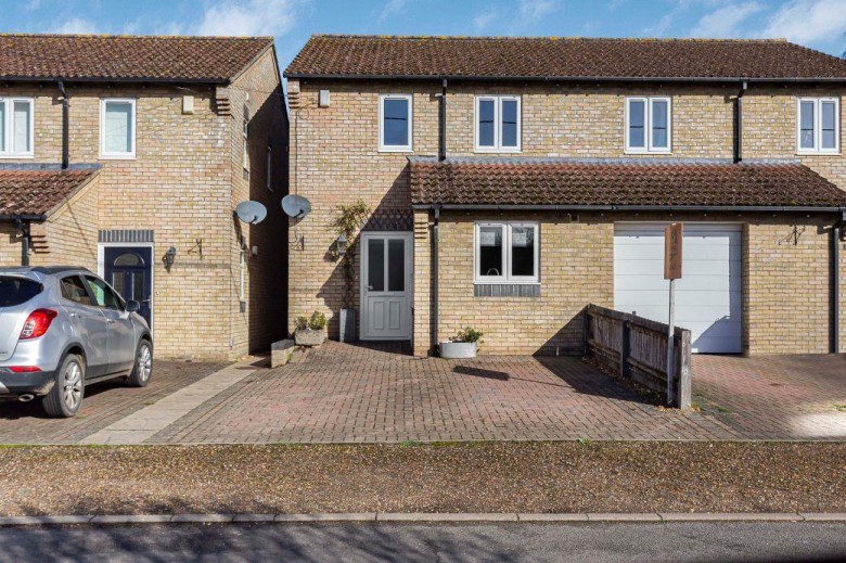 Click the photo for more details of The Row, Sutton, Ely