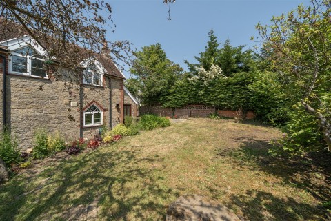 Click the photo for more details of Weston Street, Buckhorn Weston, Gillingham