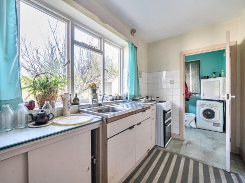 Click the photo for more details of North Street, Winterborne Kingston, Blandford Forum