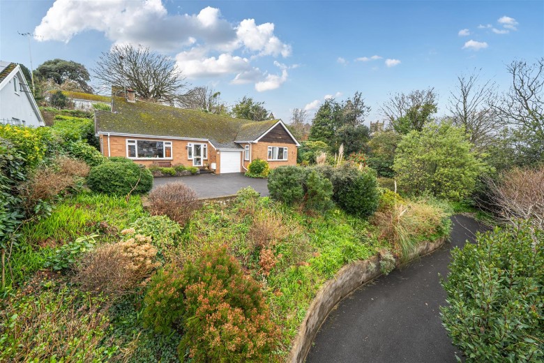 Click the photo for more details of Station Road, Ilfracombe