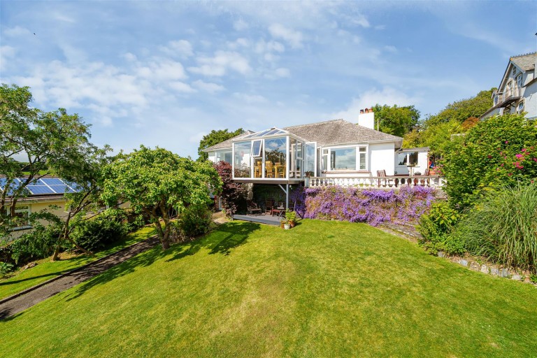 Images for Dunheved Road, Launceston