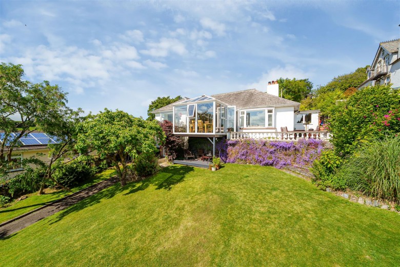 Click the photo for more details of Dunheved Road, Launceston