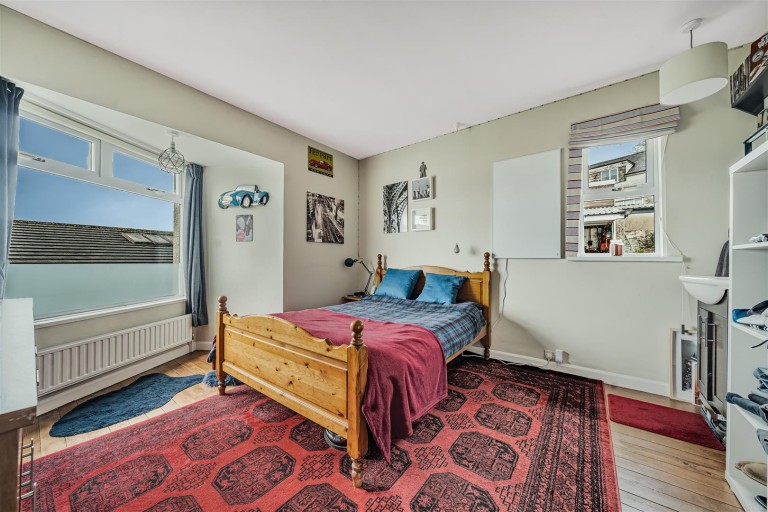 Images for Dunheved Road, Launceston