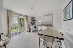 Images for Dunheved Road, Launceston