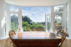 Images for Dunheved Road, Launceston