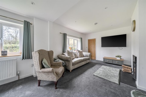 Click the photo for more details of Yeoford, Crediton