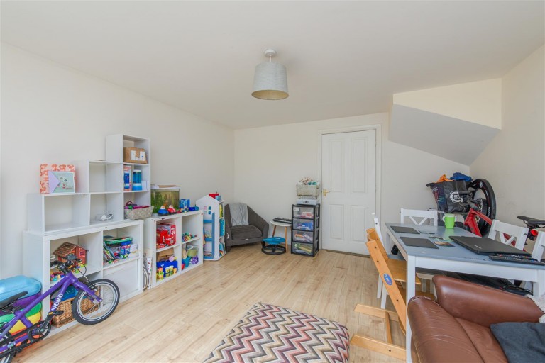 Images for Summer Fields Drive, Midway, DE11