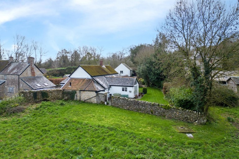 Images for Kilmington, Axminster