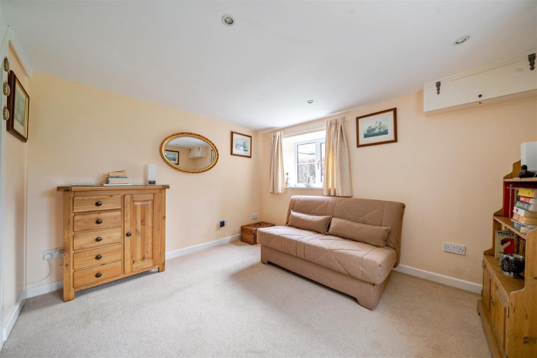 Images for Kilmington, Axminster